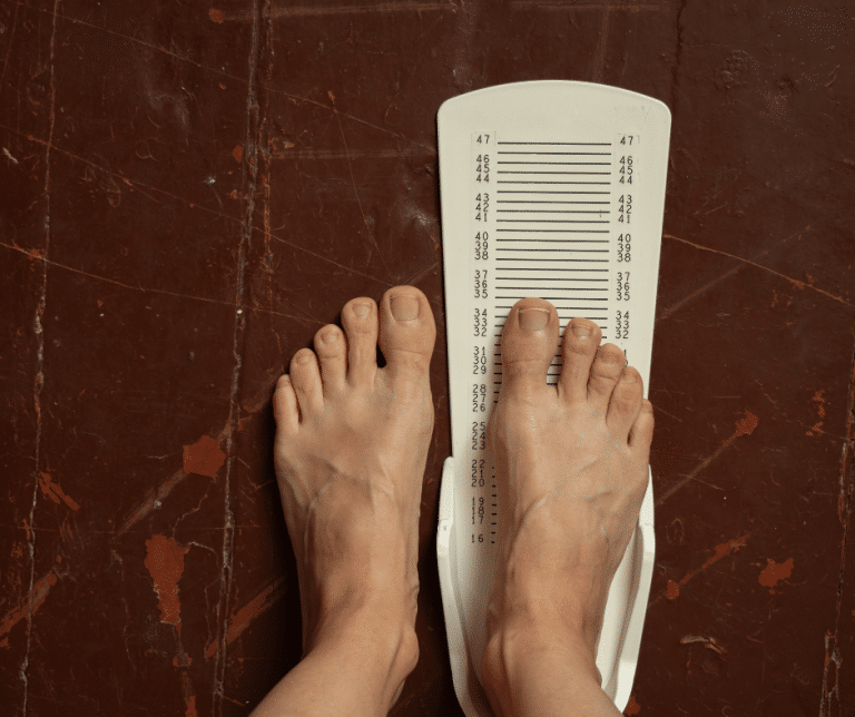 Leg Length 1 – Understanding Leg Length Discrepancy: Causes, Measurement, and Solutions
