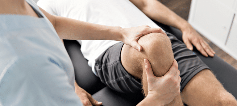 Understanding the Different Kinds of Scoliosis | Foundation Chiropractic